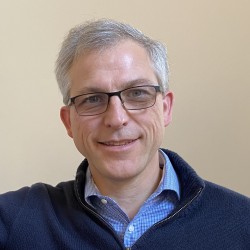 Paul Wardle Headshot