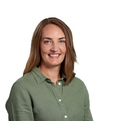Natalie Ryan Headshot