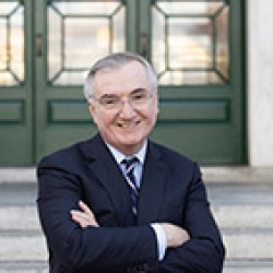 Joseph B. Fuller headshot