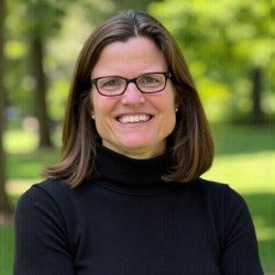 Tiffany McLaud headshot